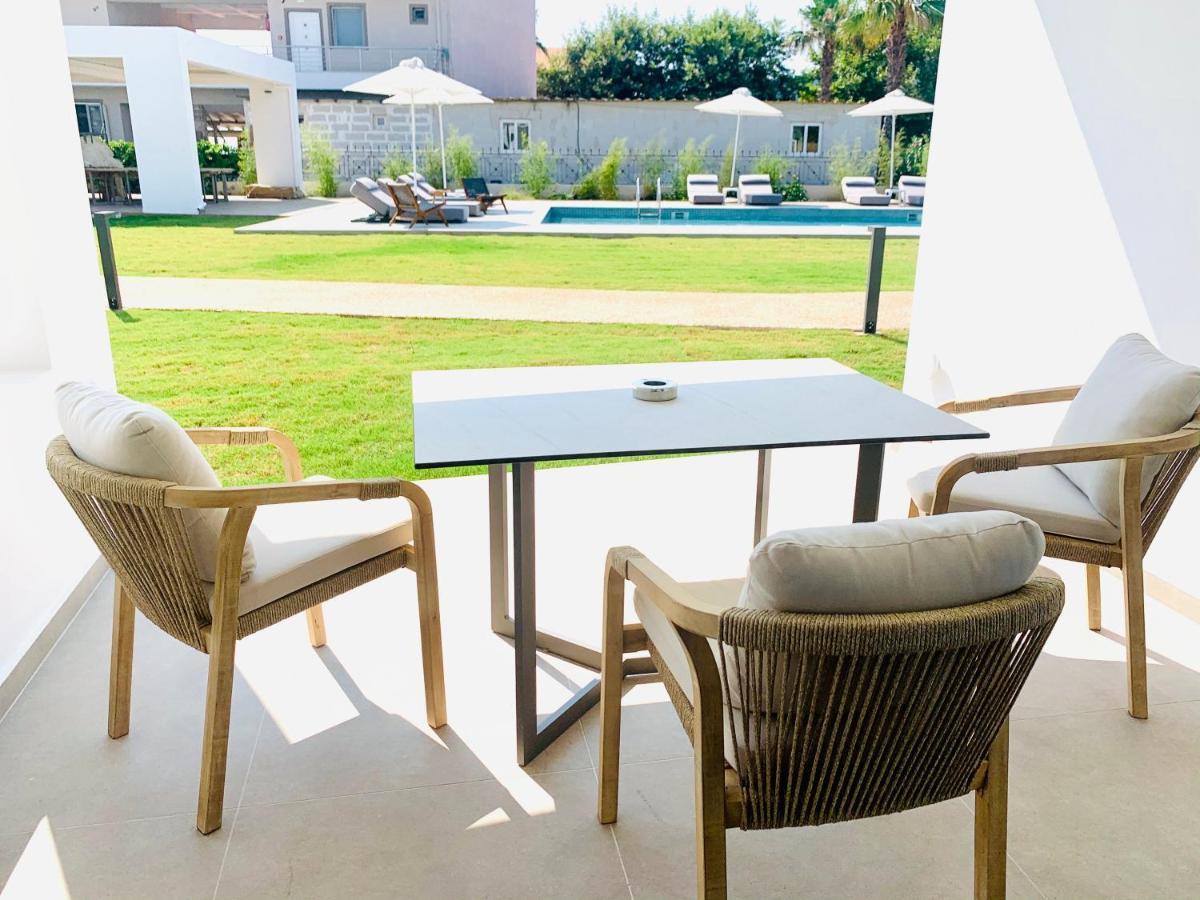 Callisti Suites Sarti Zewnętrze zdjęcie