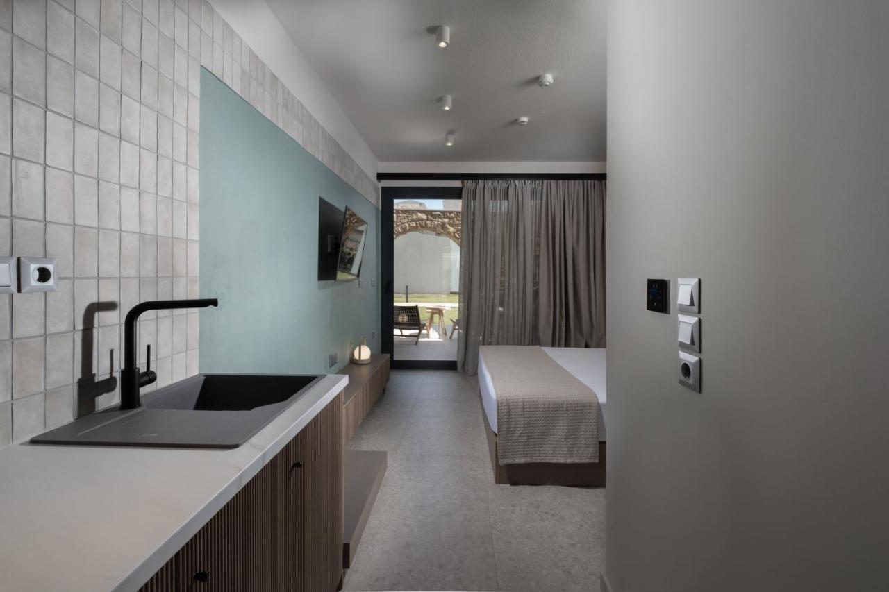 Callisti Suites Sarti Zewnętrze zdjęcie