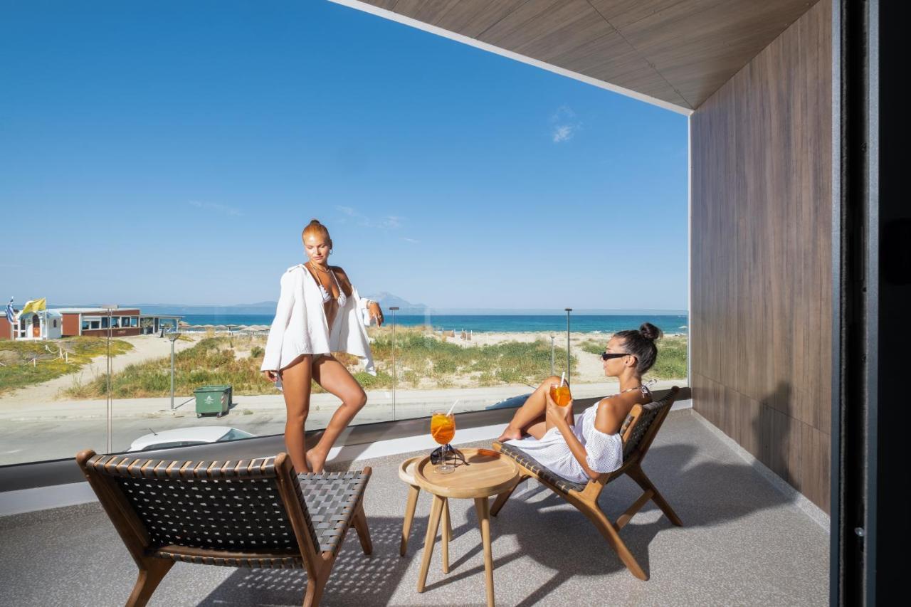 Callisti Suites Sarti Zewnętrze zdjęcie