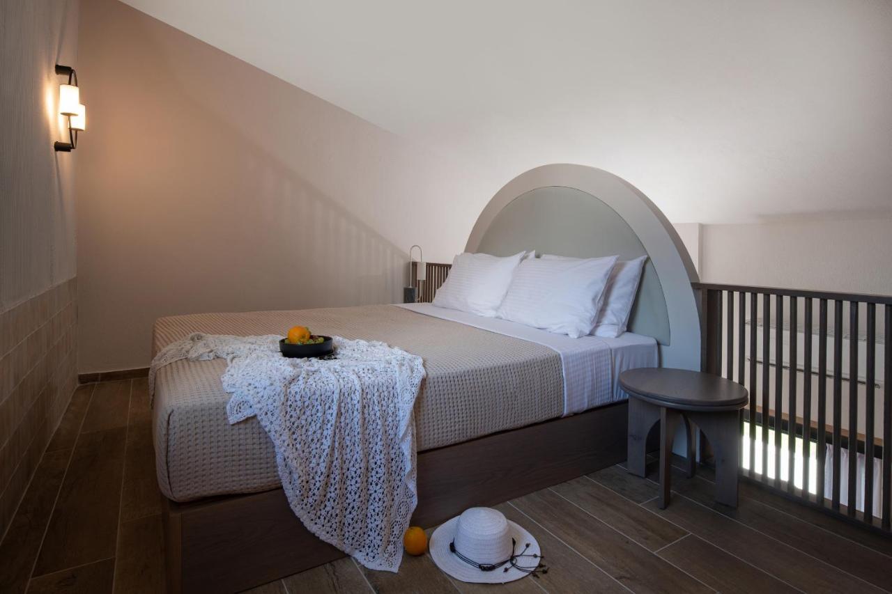 Callisti Suites Sarti Zewnętrze zdjęcie